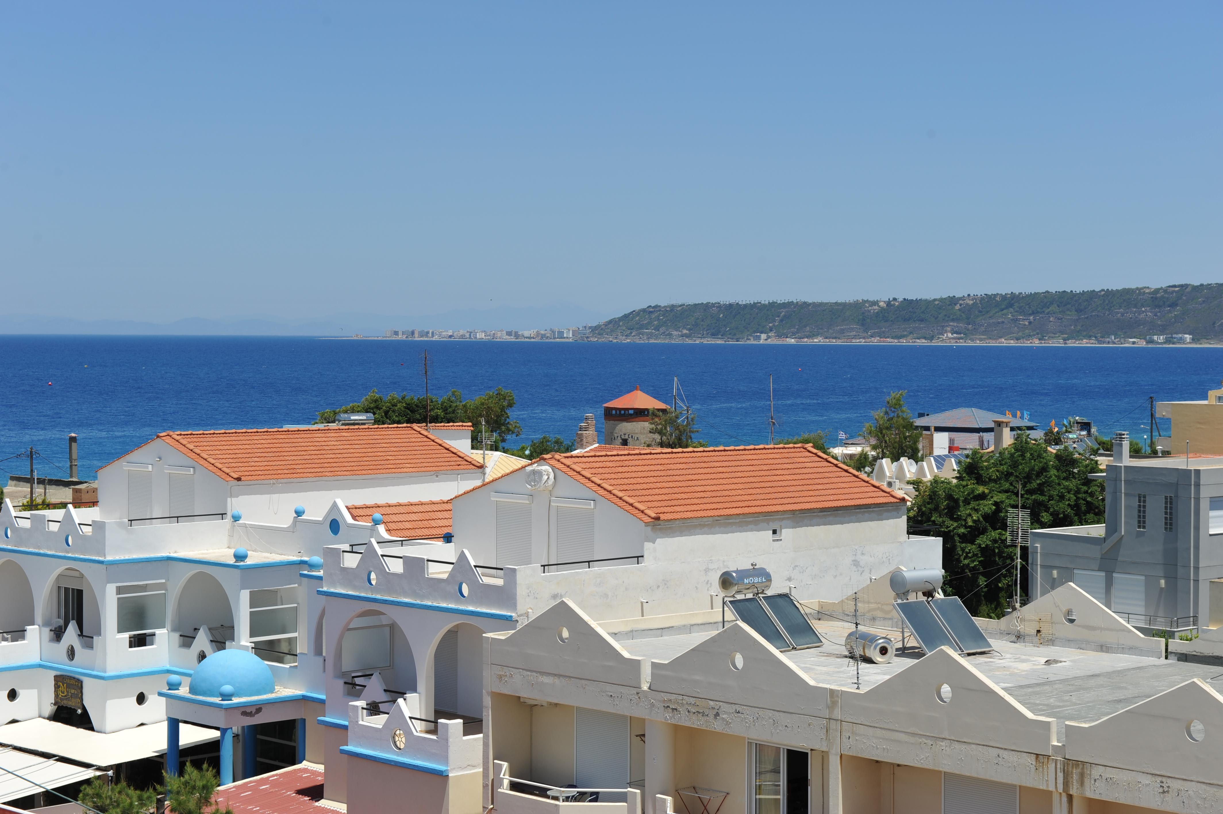 Heleni Beach Hotel Ялиссос Экстерьер фото