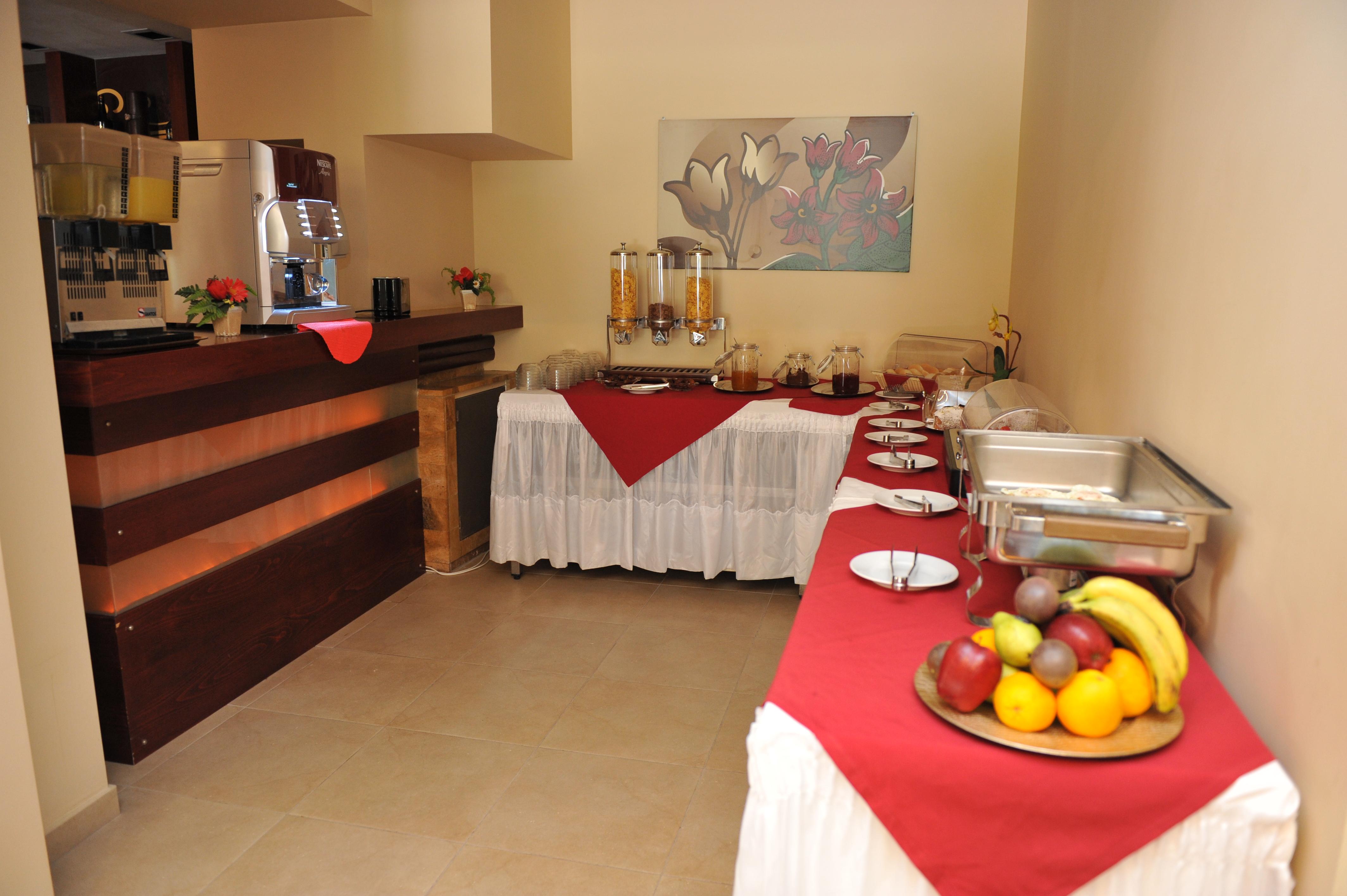 Heleni Beach Hotel Ялиссос Экстерьер фото